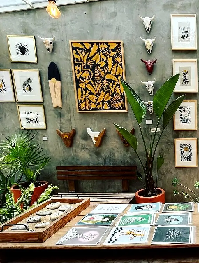 Art and design-forward décor fill local galleries — creative energy reflects the soul of the best boutique hotels in Sayulita.