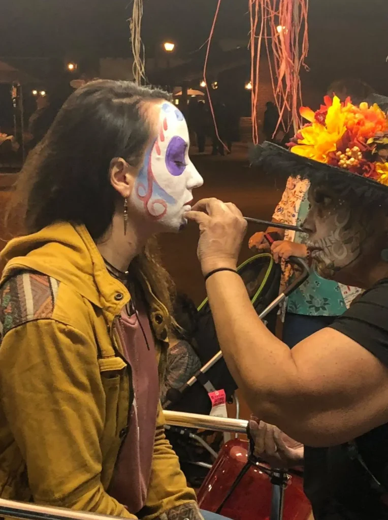 Visitors at Amari’s top-rated Sayulita hotel embrace Catrina-style face painting as an artful way to join the Día de los Muertos festivities.